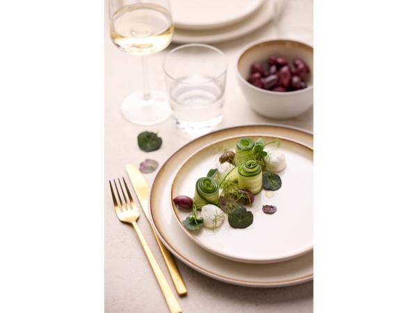 BITZ BITZ Gastro Plate Dia 21 X 2 Cm White/Cream