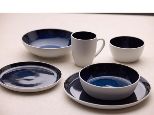 BITZ BITZ Gastro Plate Dia 27 Cm White/Dark Blue