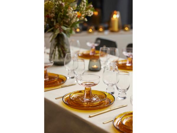BITZ BITZ Kusintha Glass Plate Dia 18 Cm Amber