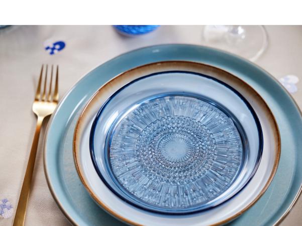 BITZ BITZ Kusintha Glass Plate Dia 18 Cm Blue