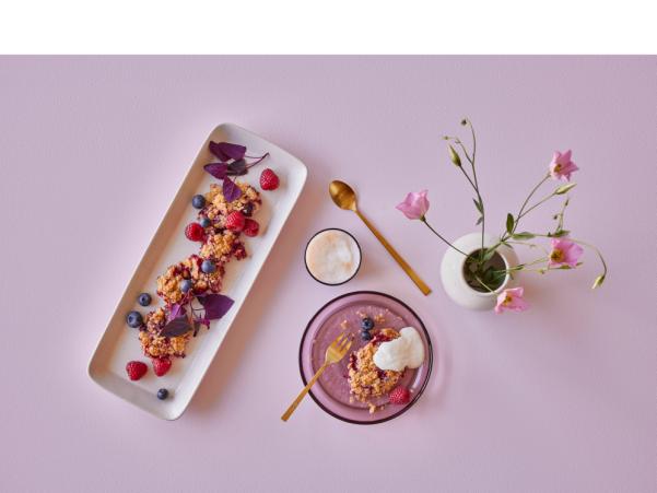 BITZ BITZ Kusintha Glass Plate Dia 18 Cm Pink
