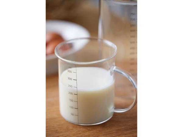 BITZ Blomsterbergs Measuring Jug 750 Ml