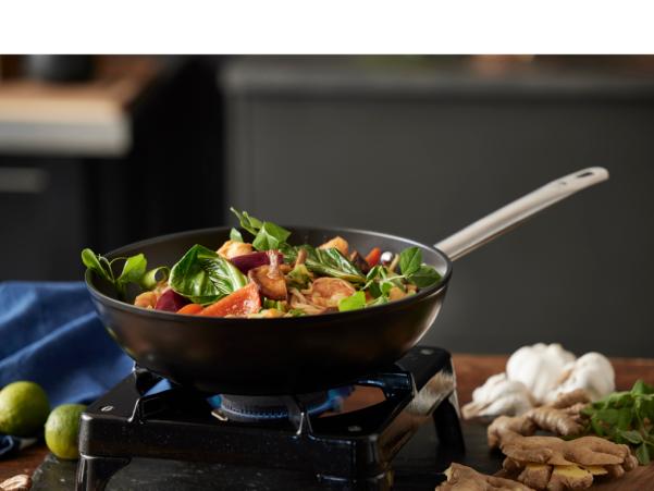 BITZ HOLM Wok Dia 28 Cm Black