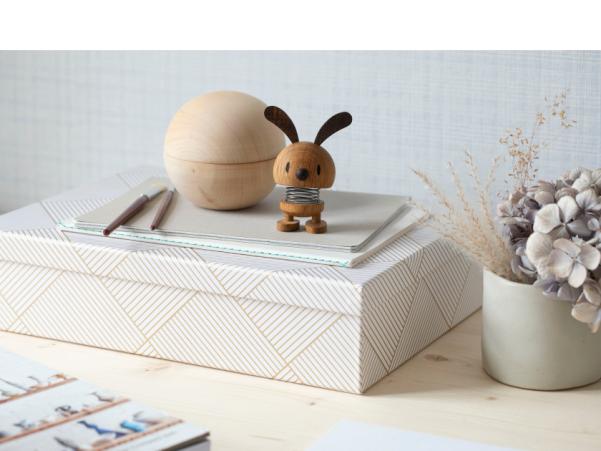 BITZ Hoptimist Bunny Hoptimist 7.5 X 5.8 X 9 Cm S Oak