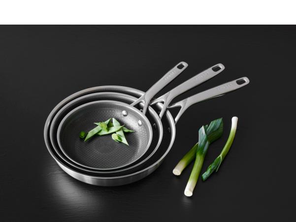 BITZ Morsø 79NORD Hybrid Frying Pan Dia 28 X 50 3 X 30 X 6 2 Cm