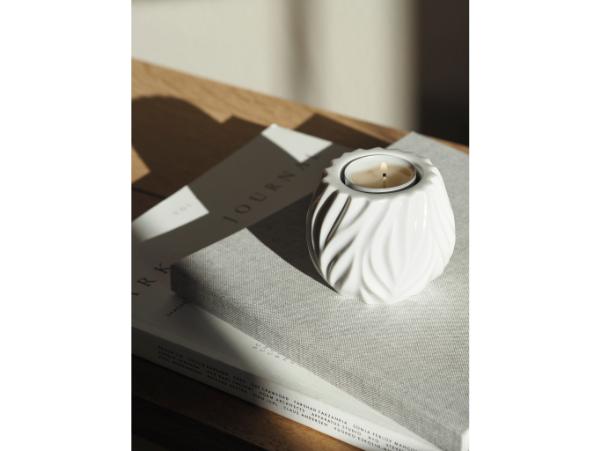 BITZ Morsø Flame Tealight Holder Dia. 8 3 X 6 8 Cm 2 Pcs. White