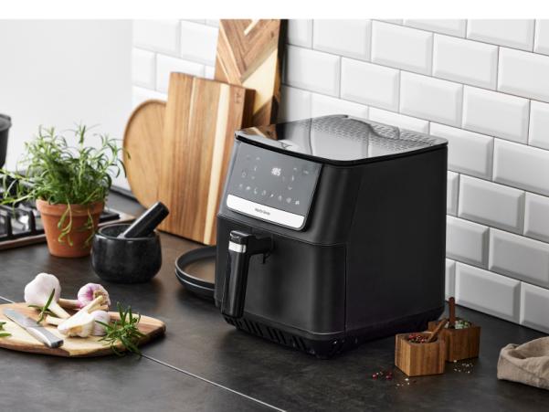 BITZ Nordic Sense Airfryer 6.5 Liter 1800 Watt Black