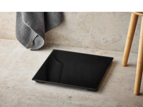 BITZ Nordic Sense Bathroom Scale 30 X 30 X 2.2 Cm Black