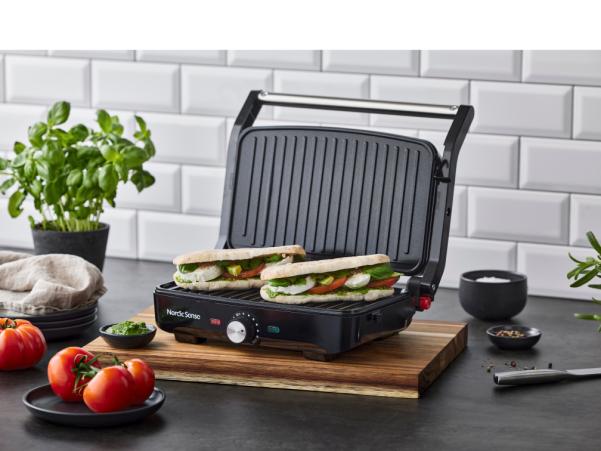 BITZ Nordic Sense Panini Grill 31.8 X 25.2 X 13.4 Cm 1600 Watt Steel/Black