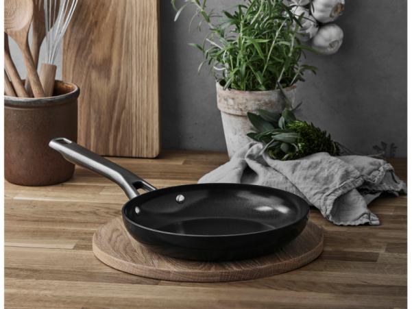 BITZ Pillivuyt Gourmet Blavet Frying Pan Dia 24 Cm Black