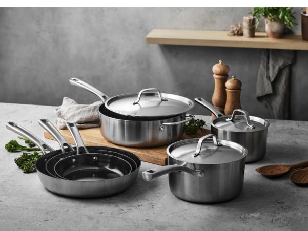 BITZ Pillivuyt Gourmet Divette Saucepan With Lid Dia 16 Cm 1.9 Liter Silver Metallic