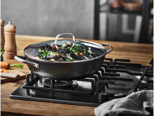 BITZ Pillivuyt Gourmet Garonne Casserole Dia 30 Cm 4.7 Liter Black