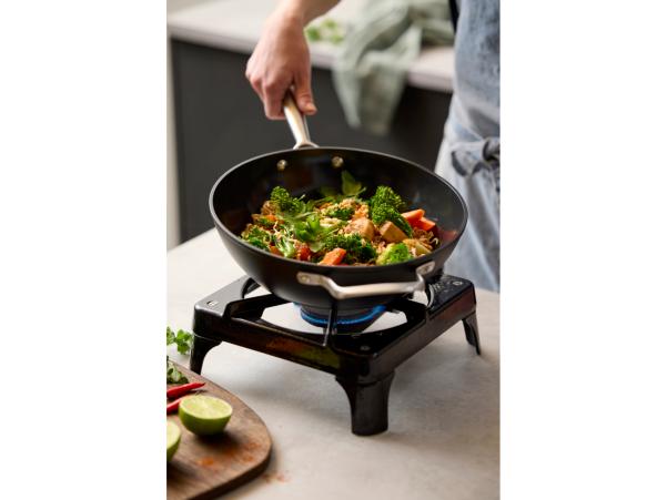 BITZ Pillivuyt Gourmet Travo Wok Ceramic Non-stick Dia 28 Cm Black