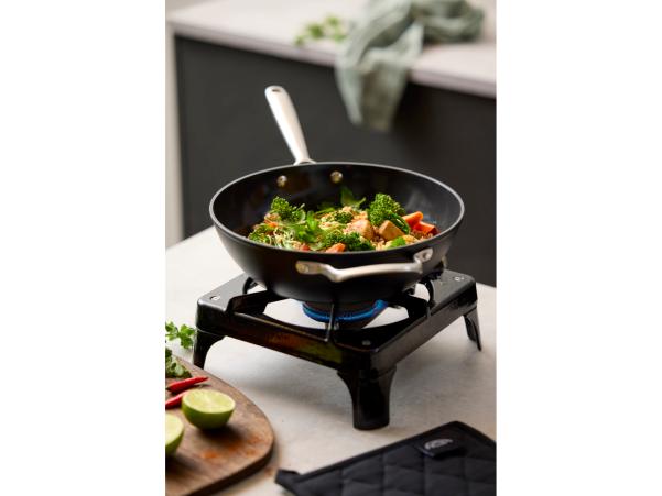 BITZ Pillivuyt Gourmet Travo Wok Ceramic Non-stick Dia 28 Cm Black