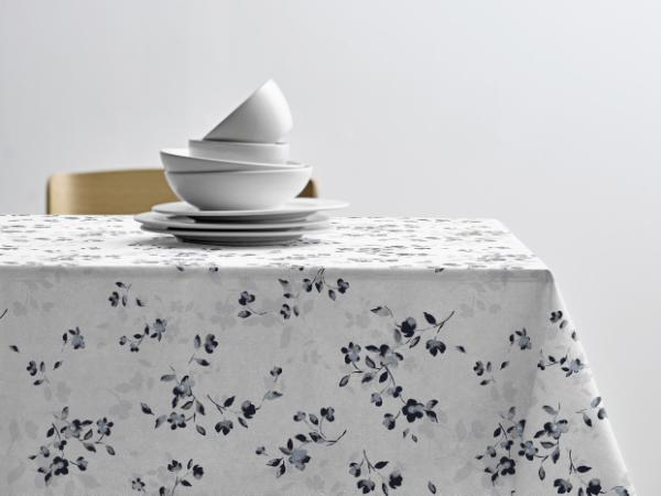 BITZ Södahl Cherry Blossom Acrylic tablecloth w. antislip 140 cm Grey