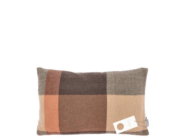 BITZ Södahl Embrace Cushion 30 X 50 Cm Coffee Brown