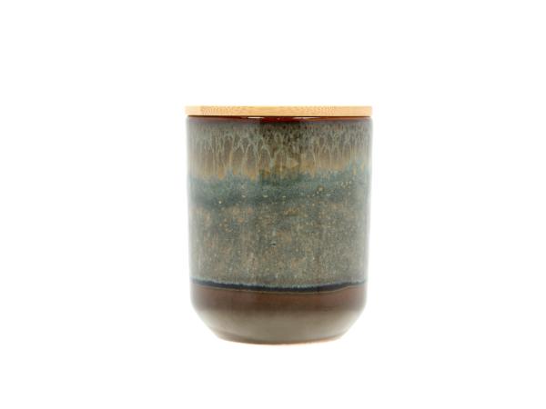 BITZ Villa Collection Iris Citrus and Wood Fragrance candle Dia 8 x 9.5 cm Brown/Green