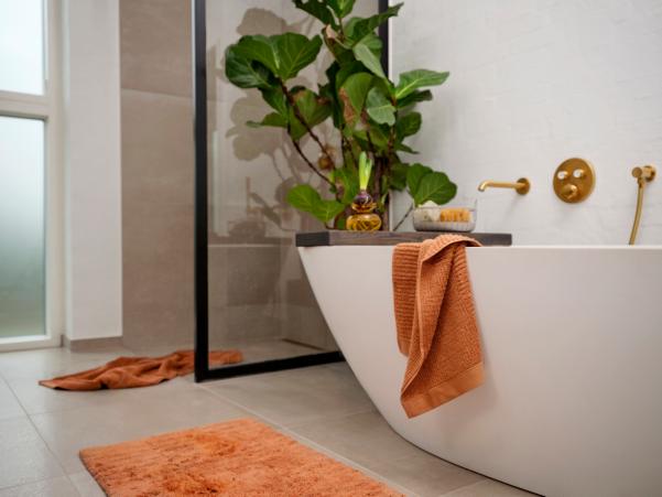 BITZ Zone Denmark Classic Bath Towel 140 X 70 Cm Mandarine