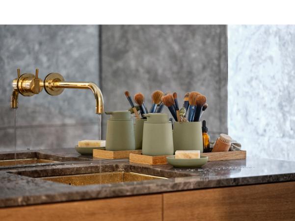BITZ Zone Denmark Nova One Soap Dispenser Dia 8 X 11.5 Cm 0.25 Liter Matcha Green