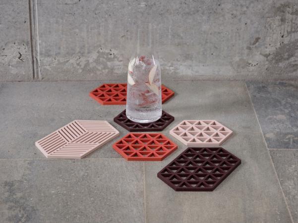 BITZ Zone Denmark Triangles Trivet 16 X 14 X 0 9 Cm Kalamata