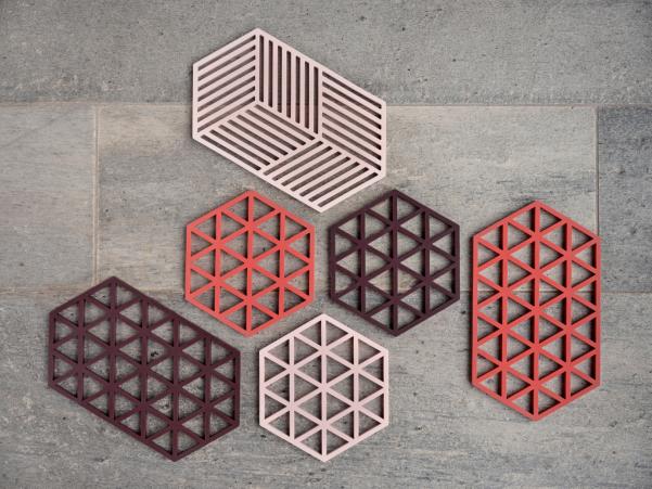 BITZ Zone Denmark Triangles Trivet 16 X 14 X 0 9 Cm Kalamata
