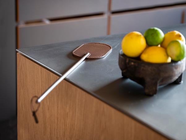 BITZ Zone Singles Fly Swatter 54 X 10.3 X 0.2 Cm Warm Grey