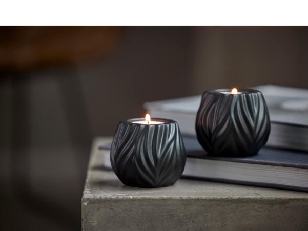 BITZ Morsø Flame Tealight Holder Dia. 8 3 X 6 8 Cm 2 Pcs. Black