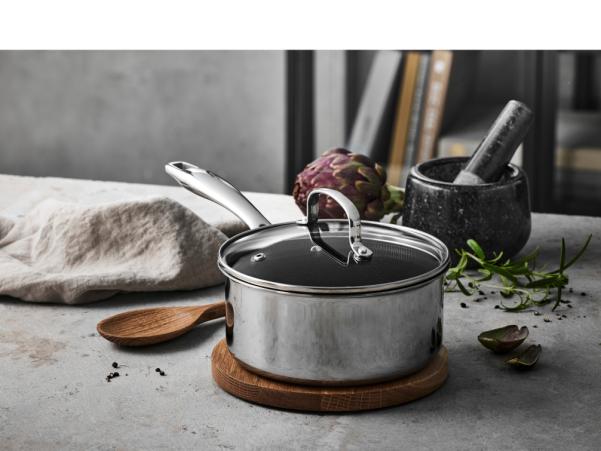 BITZ Pillivuyt Gourmet Paillon Hybrid Saucepan Dia 18 Cm 2.1 Liter Silver Metallic